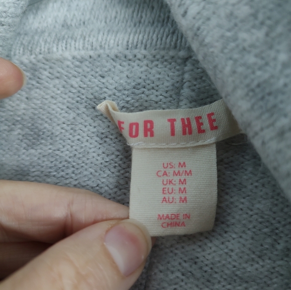 Sweater - Picture 2 of 3